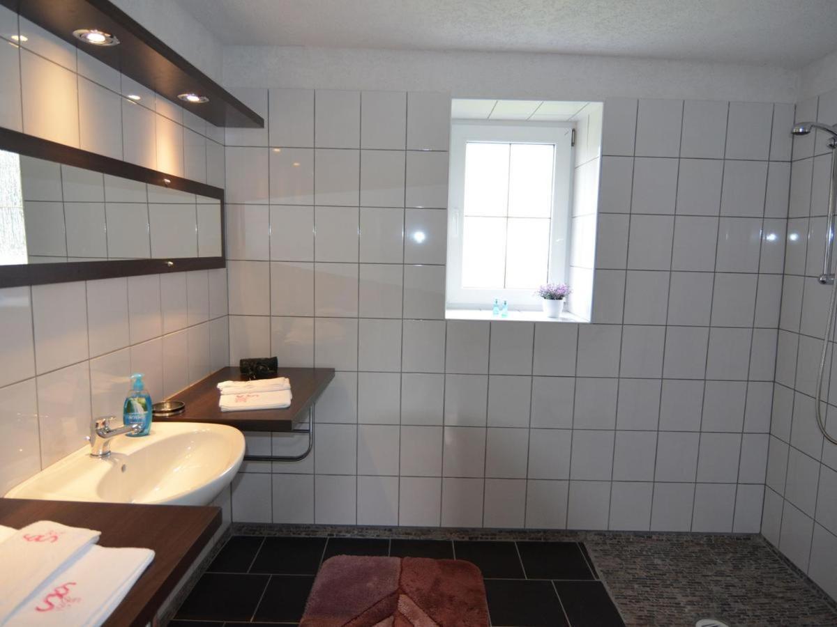 Ferienhaus Christine Schenkendobern Bagian luar foto